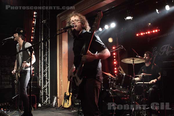 SENTENZA AND THE HOLSTERS - 2007-07-23 - PARIS - La Fleche d'Or - 